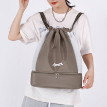 Laden Sie das Bild in den Galerie-Viewer, Modische Leichte Wasserdichte Reisetasche