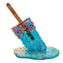 Laden Sie das Bild in den Galerie-Viewer, Schmelzende Eiscreme Ornamente aus Harz