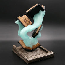 Laden Sie das Bild in den Galerie-Viewer, Handbemalter personalisierter Zauberbuch-Würfelturm