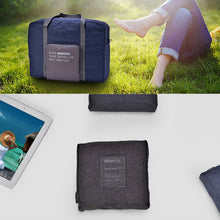Laden Sie das Bild in den Galerie-Viewer, Wasserdichte faltbare tragbare Gepäcktasche mit großem Fassungsvermögen