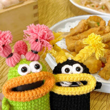 Laden Sie das Bild in den Galerie-Viewer, Handgemachte Schlüsseletui