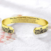 Laden Sie das Bild in den Galerie-Viewer, Offenes Armband aus Edelstahl mit Schriftzug