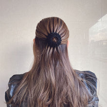 Laden Sie das Bild in den Galerie-Viewer, Lazy Bird's Nest Plate Hairpin