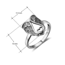 Laden Sie das Bild in den Galerie-Viewer, Ring mit Engel- und Herzdesign