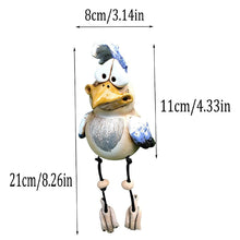 Laden Sie das Bild in den Galerie-Viewer, Hähnchen Gartendekoration aus Kunstharz