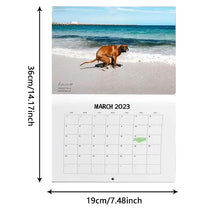 Laden Sie das Bild in den Galerie-Viewer, Lustiges Kalendergeschenk - Kackender Hundekalender