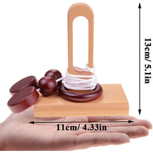 Laden Sie das Bild in den Galerie-Viewer, Topologie-Spielzeug aus Holz