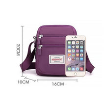Laden Sie das Bild in den Galerie-Viewer, Wasserdichte leichte Nylon-Umhängetasche mit großer Kapazität