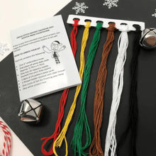 Laden Sie das Bild in den Galerie-Viewer, NEU FÜR 2023 - Kreuzstich-Adventskalender