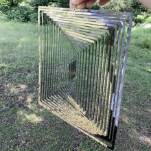 Laden Sie das Bild in den Galerie-Viewer, 3D dreidimensionales quadratisches rotierendes Windspiel aus Edelstahl