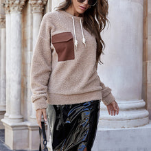 Laden Sie das Bild in den Galerie-Viewer, Plüsch-Sweatshirt mit Rundhalsausschnitt und Taschen