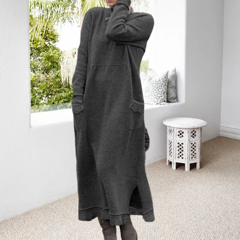 Langes Pullover-Strickkleid mit Rundhalsausschnitt