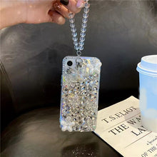 Laden Sie das Bild in den Galerie-Viewer, Magische Glänzende Handyhülle für iPhone