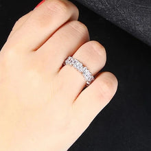 Laden Sie das Bild in den Galerie-Viewer, Damen Modischer Zirkoniumring