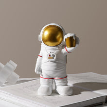 Laden Sie das Bild in den Galerie-Viewer, Niedliche Astronauten-Heimdekoration
