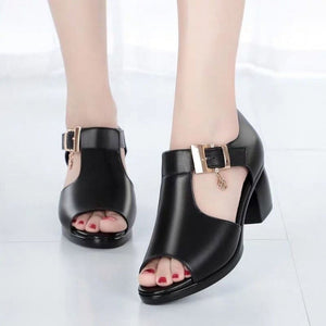 Bequeme und stylische Fischmaul-Sandalen mit Schnalle