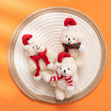 Laden Sie das Bild in den Galerie-Viewer, Schal Bär Ornament