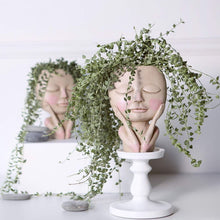 Laden Sie das Bild in den Galerie-Viewer, Niedlicher Kaktus-Blumentopf aus Harz