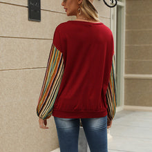 Laden Sie das Bild in den Galerie-Viewer, Farbgestreiftes Ärmel-T-Shirt
