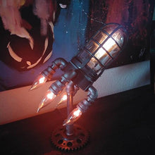 Laden Sie das Bild in den Galerie-Viewer, Kreative Raketenlampe