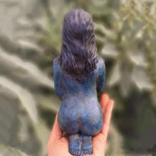 Laden Sie das Bild in den Galerie-Viewer, &quot;Göttin der Heilung&quot; Harzstatue