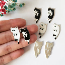 Laden Sie das Bild in den Galerie-Viewer, Karikatur Kätzchen Ohrringe