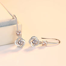 Laden Sie das Bild in den Galerie-Viewer, Mystische Kristallohrringe