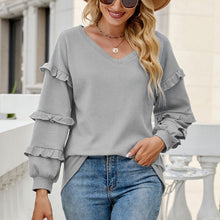 Laden Sie das Bild in den Galerie-Viewer, Lockeres T-Shirt mit V-Ausschnitt und Waffelmuster