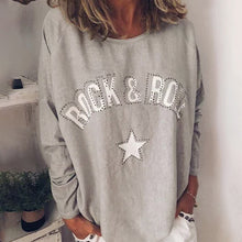 Laden Sie das Bild in den Galerie-Viewer, Damen-Sweatshirt mit Sterndruck und Rundhalsausschnitt