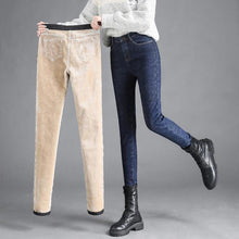Laden Sie das Bild in den Galerie-Viewer, Damen Winter Vlies gefütterte elastische Jeans