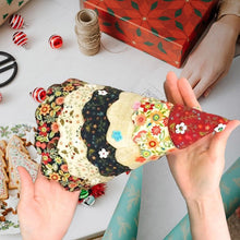 Laden Sie das Bild in den Galerie-Viewer, Handgemachtes Acryl Weihnachtsbaum Patchwork Set