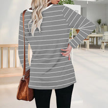 Laden Sie das Bild in den Galerie-Viewer, Gestreiftes Langärmliges T-Shirt mit V-Ausschnitt