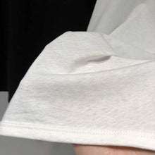 Laden Sie das Bild in den Galerie-Viewer, Einfaches T-Shirt mit U-Ausschnitt in Übergröße
