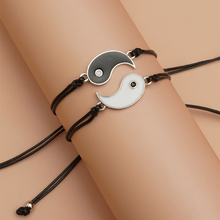 Laden Sie das Bild in den Galerie-Viewer, Kreatives ethnisches verstellbares Tai Chi-Armband