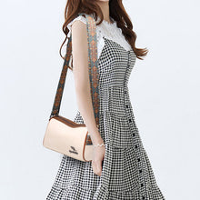 Laden Sie das Bild in den Galerie-Viewer, Vielseitige Umhängetasche mit breitem Schultergurt für Damen