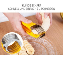 Laden Sie das Bild in den Galerie-Viewer, Edelstahl Bananenschneider Gurkenschneider Obst Gemüse Messer Salat Neuheit Küchenzubehör Gadget