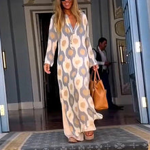 Laden Sie das Bild in den Galerie-Viewer, Kleid mit Seitenschlitz