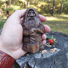 Laden Sie das Bild in den Galerie-Viewer, Odin Thor Tyr Ulfhednar nordischer Heide Harzverzierung