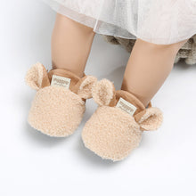 Laden Sie das Bild in den Galerie-Viewer, Babyschuhe aus Baumwolle