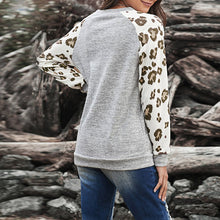 Laden Sie das Bild in den Galerie-Viewer, Langarm-T-Shirt mit Leopardenmuster für Damen