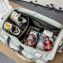 Laden Sie das Bild in den Galerie-Viewer, Leichte Reisetasche mit großem Fassungsvermögen