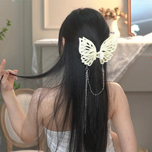 Laden Sie das Bild in den Galerie-Viewer, Schmetterling Ausschnitt Quaste große Haarspange