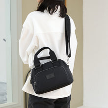 Laden Sie das Bild in den Galerie-Viewer, Wasserdichte Einfarbige Reisetasche