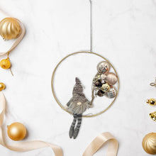 Laden Sie das Bild in den Galerie-Viewer, DIY Weihnachtswichtel-Ornament