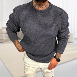 Einfarbiger Pullover mit Rundhalsausschnitt