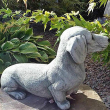Laden Sie das Bild in den Galerie-Viewer, Süße Garten-Hundestatue