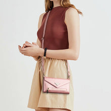 Laden Sie das Bild in den Galerie-Viewer, Handytasche aus Leder in Briefumschlagform