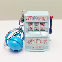 Laden Sie das Bild in den Galerie-Viewer, Kreativer Mini-Spielautomat-Schlüsselanhänger