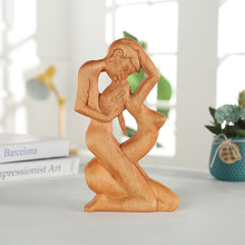 Laden Sie das Bild in den Galerie-Viewer, Kreative Moderne Paar-Holzstatue