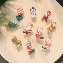 Laden Sie das Bild in den Galerie-Viewer, Harz Kleintier und Puppe Ornament